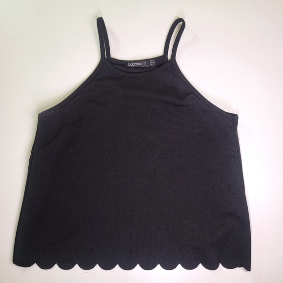 NWOT Boohoo Petite Scallop Top - Picture 1 of 5